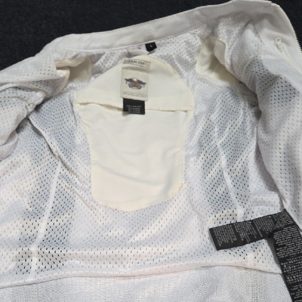 Harley-Davidson White Riding Gear - Picture 7 of 9